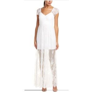 White Gown with lace details (wedding gown)